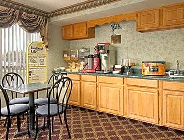 Days Inn by Wyndham Jacksonville