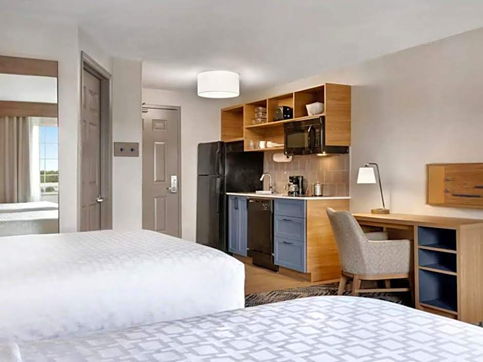 Candlewood Suites Champaign Urbana Univ Area Hotel By IHG