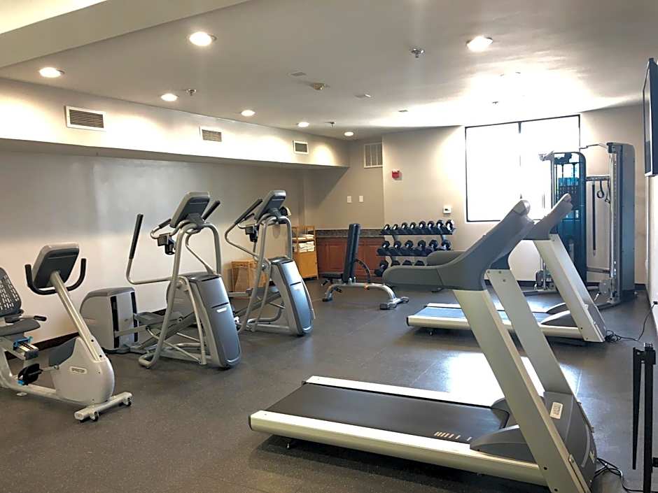 Country Inn & Suites by Radisson, San Jose International Airport, CA