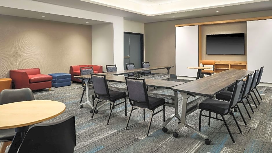 Hyatt House LA - University Medical Center