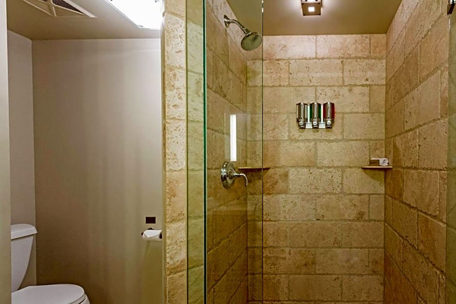 Hotel Columbia