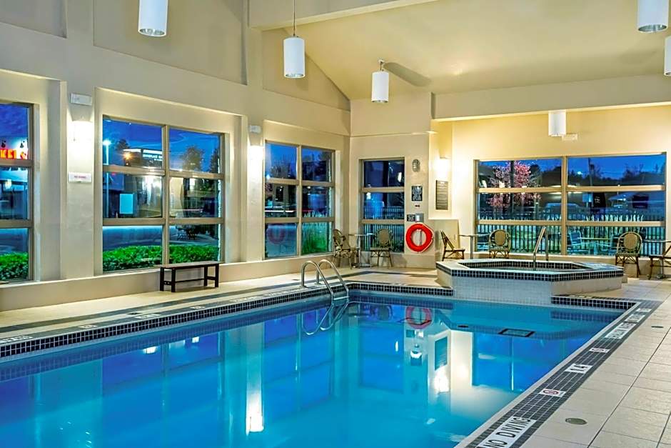 Quality Inn & Suites Petawawa