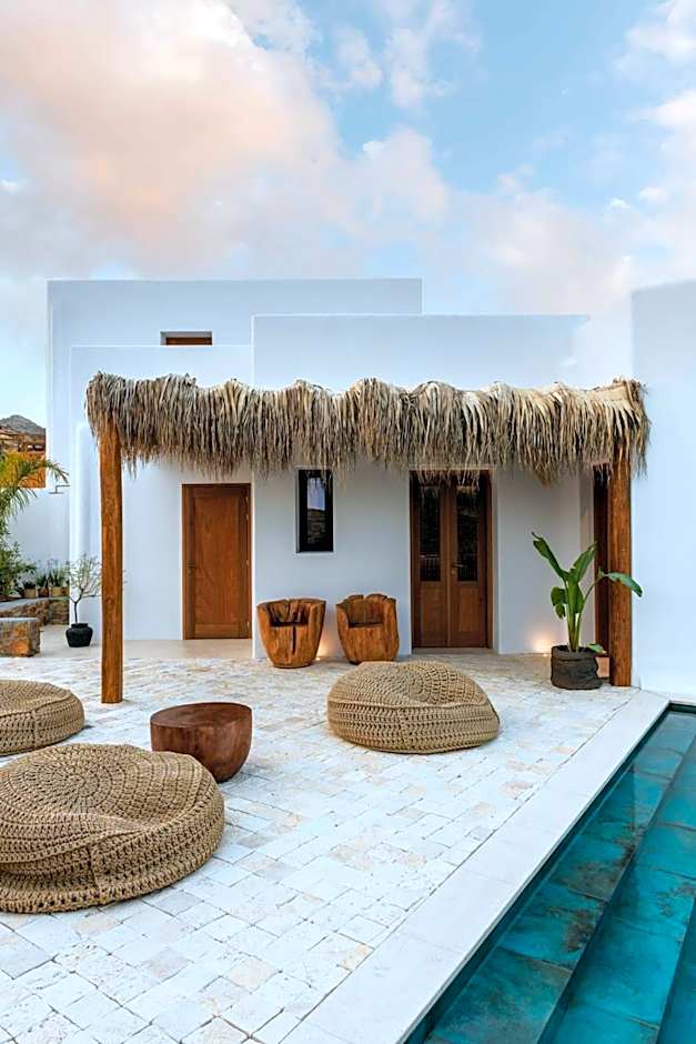 Charisma Hotel and Wellness Club