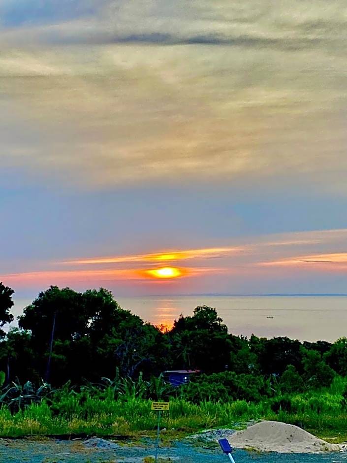 D View Holiday Homes