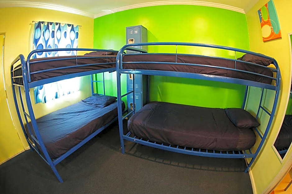 Banana Bungalow Hollywood Hotel & Hostel