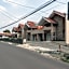 Rossan Villa Hotel near Kampus UPI Setiabudhi
