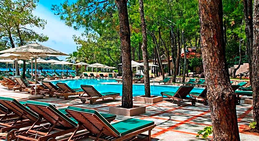 Marti Hemithea Hotel