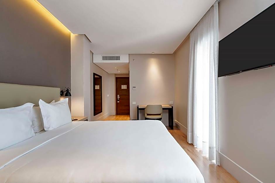 Palmaroga Hotel Asuncion, Tapestry Collection by Hilton