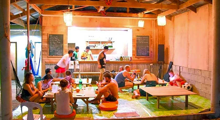 Malapascua Budget Inn