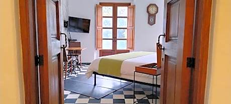 Master Suite Tamayo