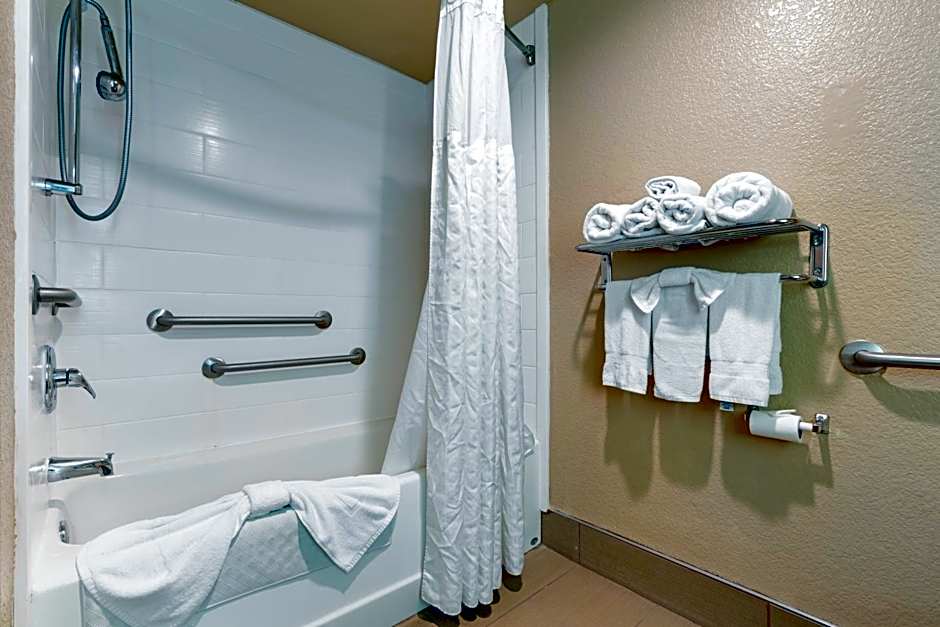 Comfort Suites Downtown Sacramento