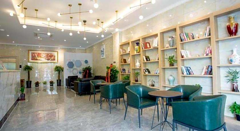 GreenTree Inn Express Shanghai Pudong Lingang New City Yunhan Road