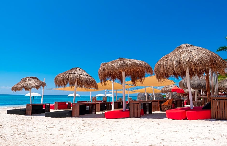Serenity Authentic Glamping Tulum