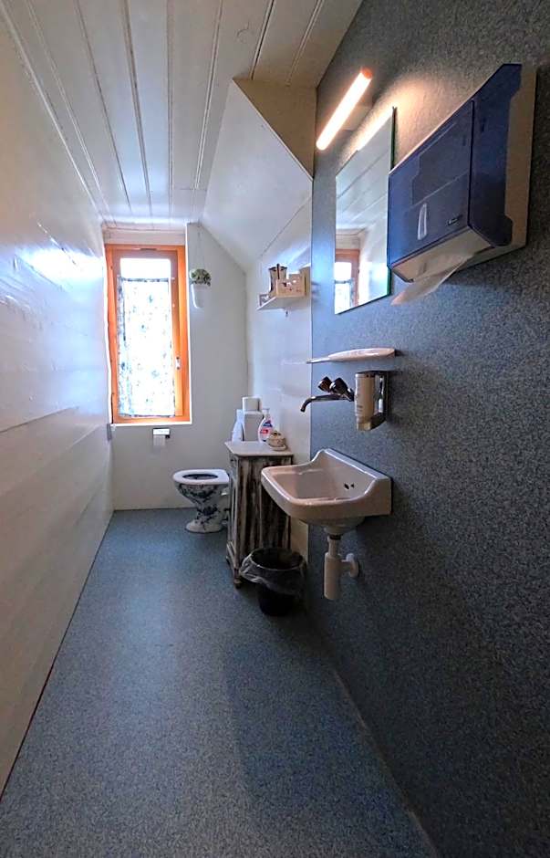 Edelweiss Lodge