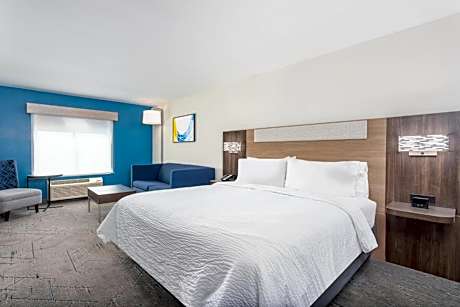 King Room - Mobility Access/Roll in Shower - Non-Smoking