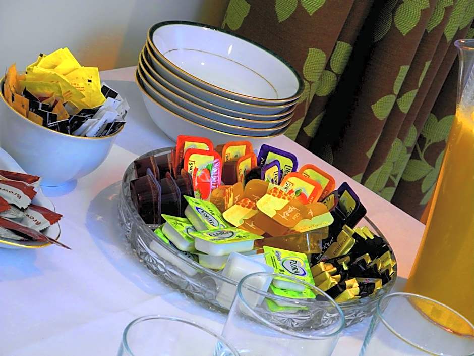 Oakside Lodge Guest House