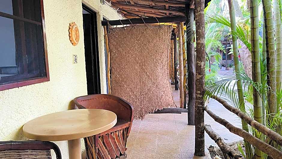 Hotel B&B by Playa del Karma