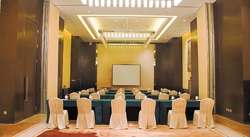 YangZhong Firth Jinling Grand Hotel