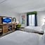 Hampton Inn By Hilton Houston-Pearland