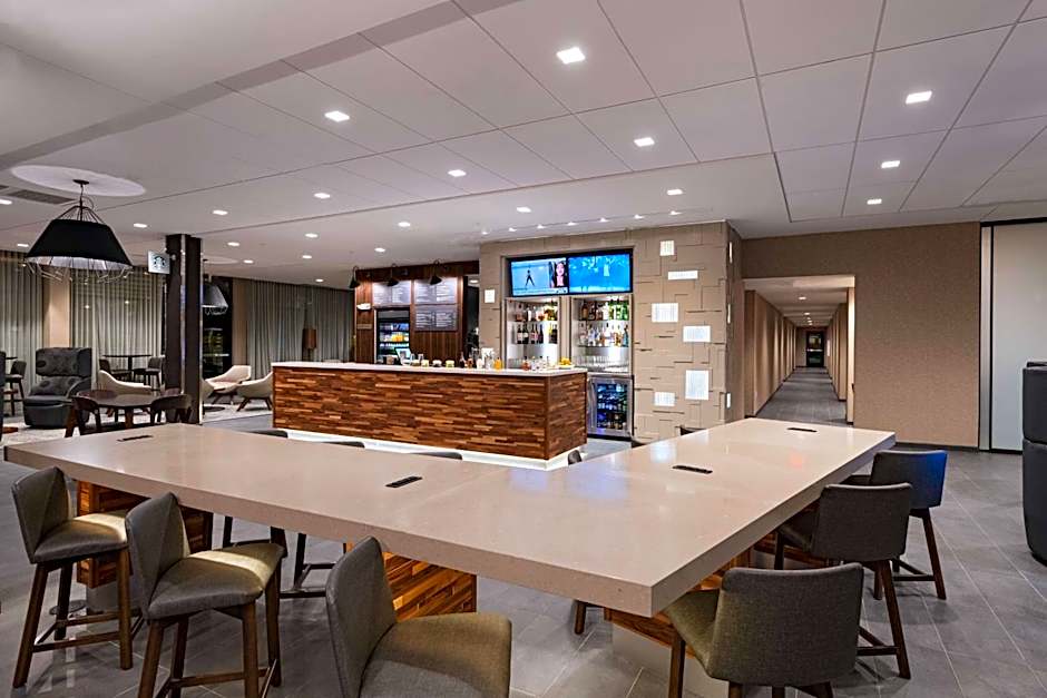 Courtyard by Marriott Dallas Grand Prairie