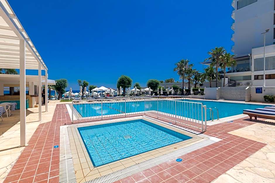 Iliada Beach Hotel