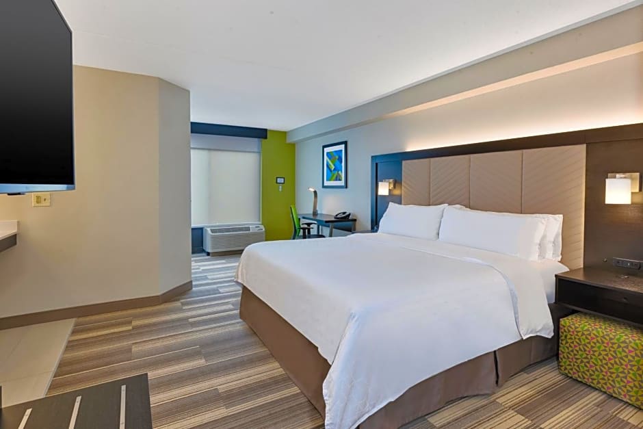 Holiday Inn Express and Suites Blacksburg- University Area By IHG