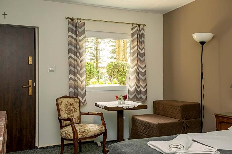 Noclegi Pod Dębem u Jakuba