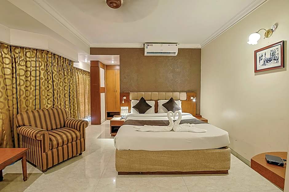 Hotel Maurya Residency