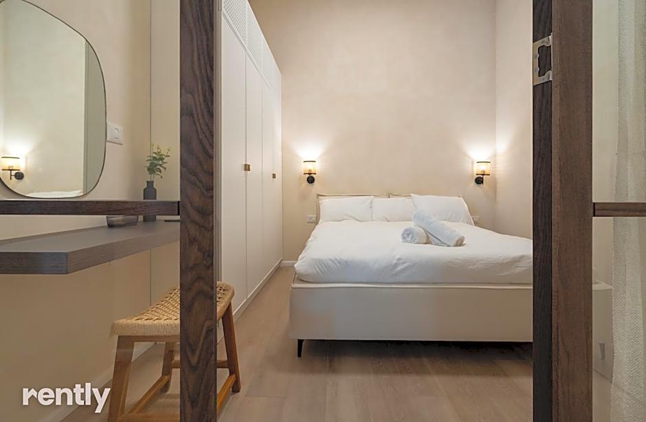 Luxury Suites With Balcony And Jacuzzi At Sea Side By Rently