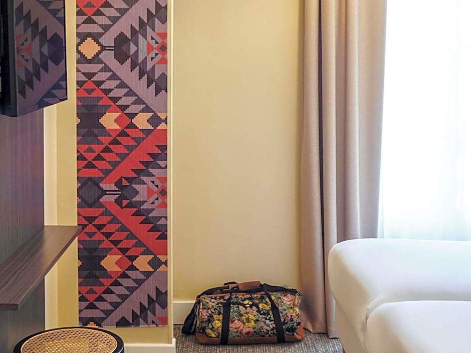 Ibis Styles Nantes Centre Place Graslin