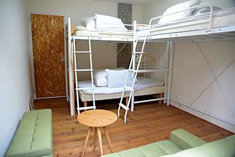 Triple Room with Shared Bathroom - Non-Smoking