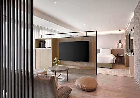 Japanese Western Family Room