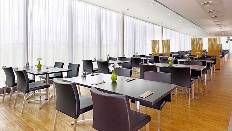 Park Plaza Amsterdam Airport