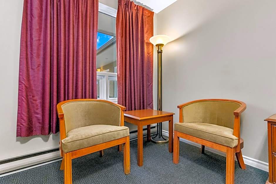 Nights Inn Owen Sound