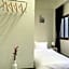 Montana Hotel & Hostel Phuket