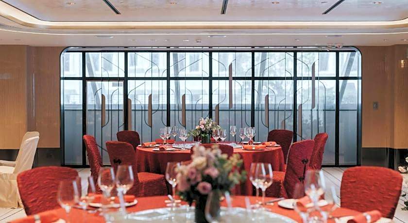 Sheraton Hong Kong Hotel & Towers