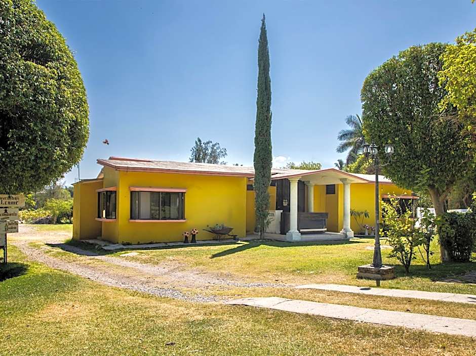 Villas el Paraíso, El Rollo