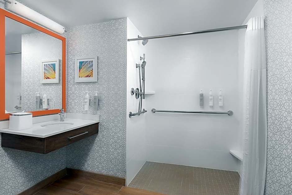 Hampton Inn By Hilton Louisville-Airport