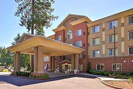 Holiday Inn Express & Suites Lacey  Olympia By IHG