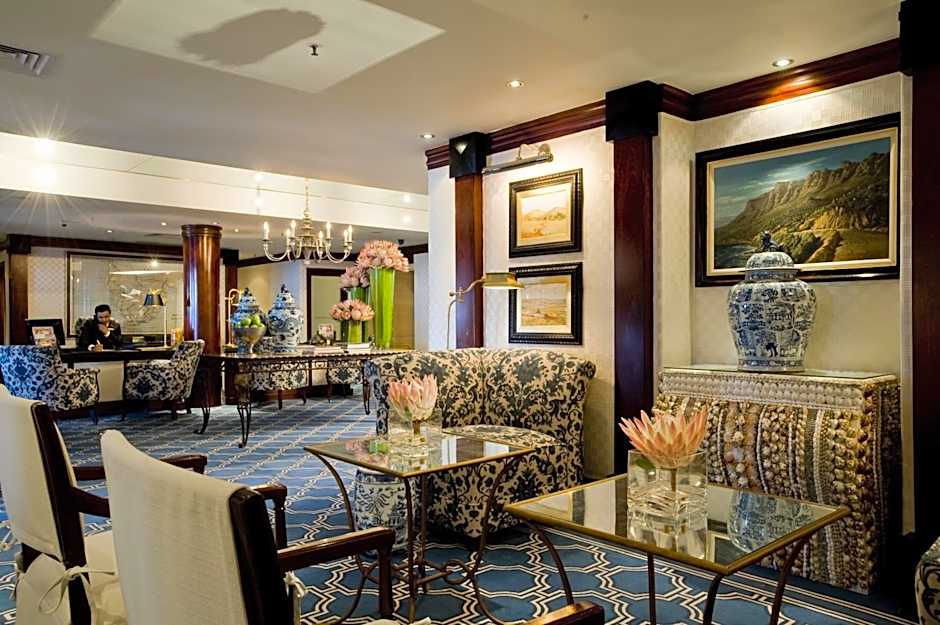 Twelve Apostles Hotel & Spa