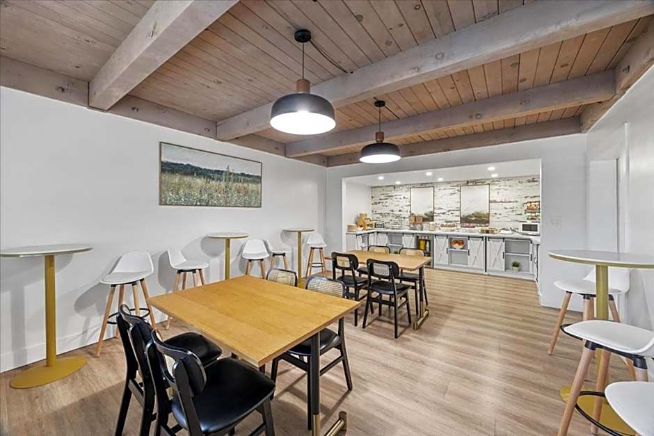 Prodigy Hotel, a Days Inn by Wyndham