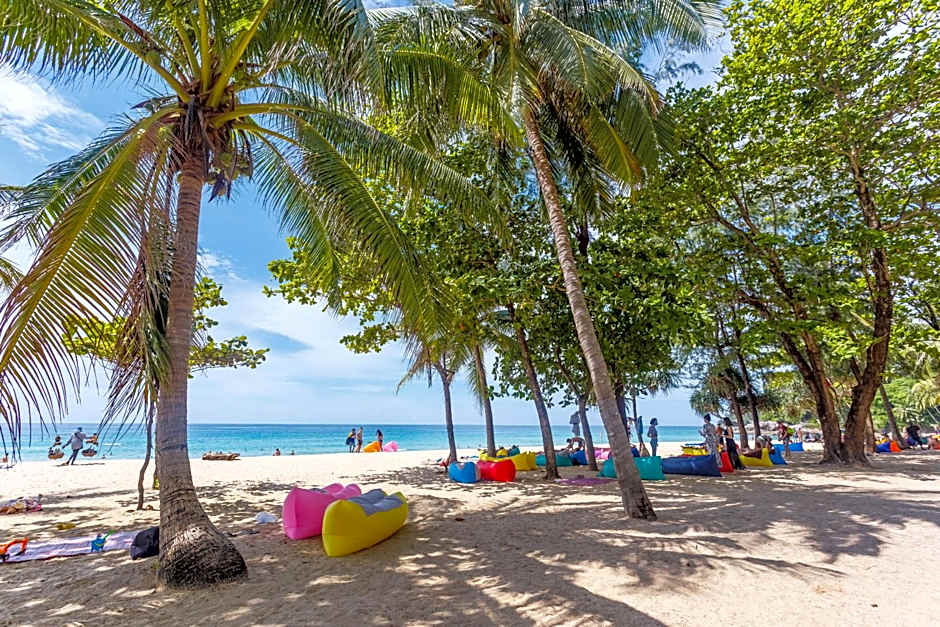 Oceanstone by Holy Cow, 1-BR, next building view