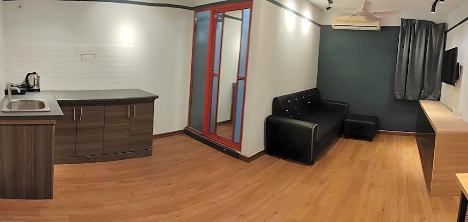 Smile hotel C180 Cheras Selatan