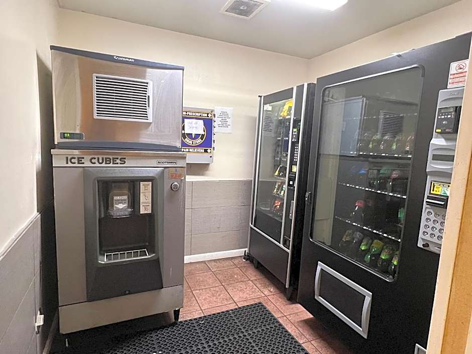 Budgetel Inns & Suites