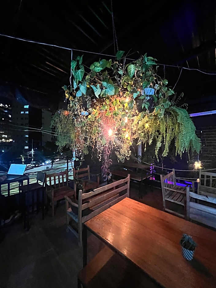 Esquina 8 Suítes Confort & Hostel