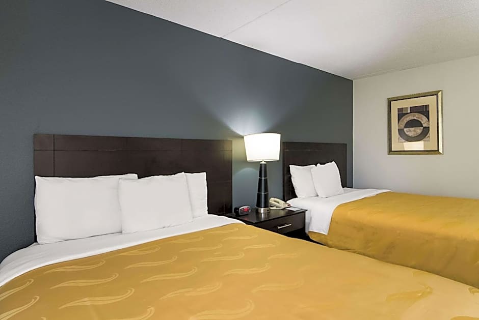 Quality Inn Aurora - Naperville Area
