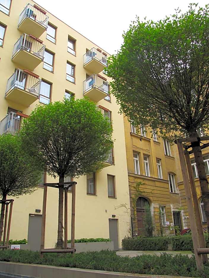 Aparthotel Austria Suites