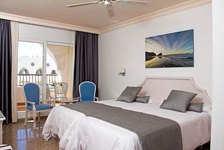 Twin Room with Patio View (3 Adults)