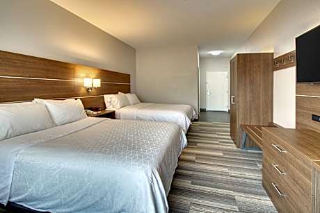 Standard Queen Room with Two Queen Beds