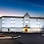 Rodeway Inn & Suites near Outlet Mall - Asheville